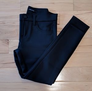 Mid rise scuba capri